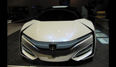 Honda FCV Hydrogen Fuel Cell Electric Vehicle Design Study for 2015 3